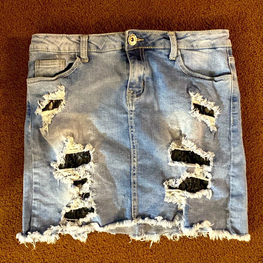 Size 11 Traffic Jeans Wear Distressed Jean Skirt